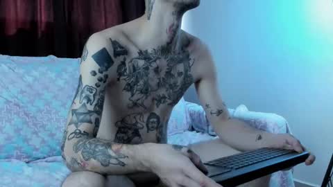 More content   2   online show from 11-12-25, 01:33