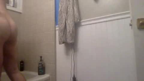 Snapshot of havingfun103 chatting on 09-18-25, 04:47 havingfun103 online show from 09-18-25, 04:47