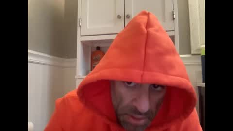 Snapshot of havingfun103 chatting on 10-11-25, 06:50 havingfun103 online show from 10-11-25, 06:50