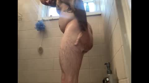 Snapshot of havingfun103 chatting on 10-28-25, 06:10 havingfun103 online show from 10-28-25, 06:10