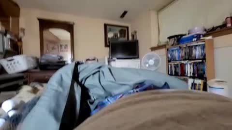 Snapshot of hawkfan1888 chatting on 01-02-25, 01:27 hawkfan1888 online show from 01-02-25, 01:27