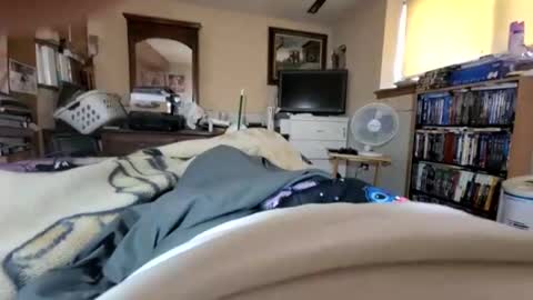 Snapshot of hawkfan1888 chatting on 01-26-25, 05:02 hawkfan1888 online show from 01-26-25, 05:02