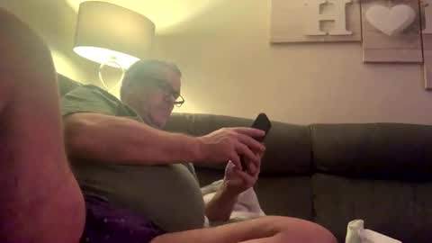 hawks2113 online show from 02-17-25, 11:09