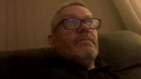 hawks2113 online show from 03-11-25, 09:48