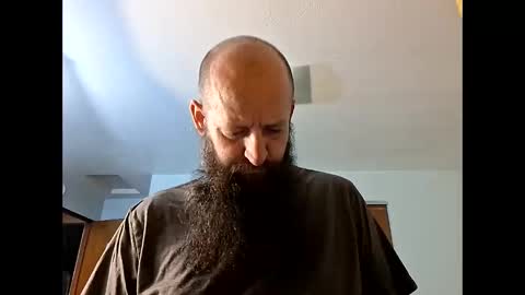 Snapshot of hawktalon007 chatting on 12-04-25, 05:50 Robert online show from 12-04-25, 05:50