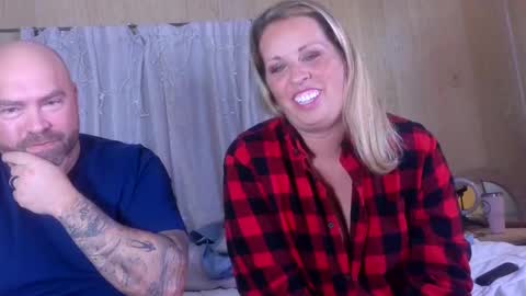 hawktuahgwakgwakmom online show from 12-18-24, 06:32