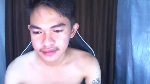 Snapshot of hayden_cumgiver chatting on 03-10-25, 09:40 jon hayden online show from 03-10-25, 09:40