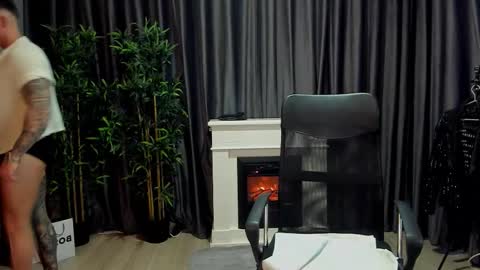 Snapshot of haydenspears chatting on 11-05-25, 01:55 HaydenSpears online show from 11-05-25, 01:55