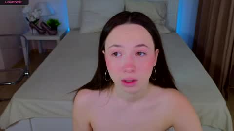 Hayle online show from 03-03-25, 02:15