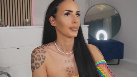 Hayley online show from 02-24-26, 10:08