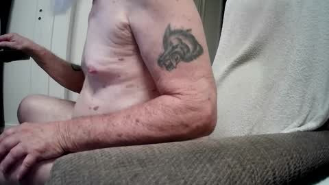 Snapshot of haywired1 chatting on 09-10-25, 05:07 Haywired online show from 09-10-25, 05:07