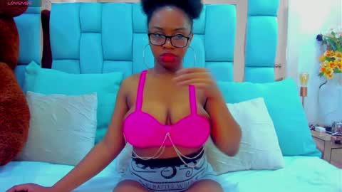 hazel_lanee online show from 03-30-26, 11:39
