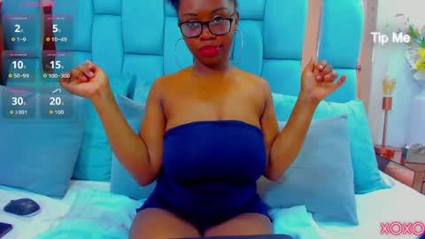 hazel_lanee online show from 04-20-26, 12:02