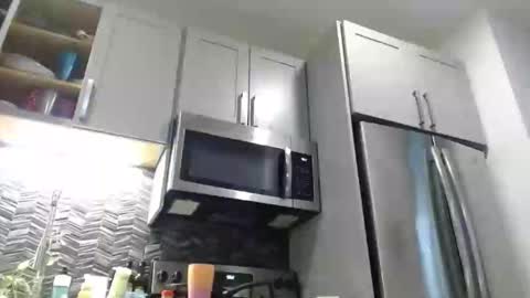 Snapshot of hazel_skye chatting on 12-28-24, 11:59 Hazel online show from 12-28-24, 11:59