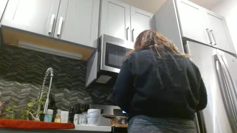Snapshot of hazel_skye chatting on 01-04-25, 03:28 Hazel online show from 01-04-25, 03:28