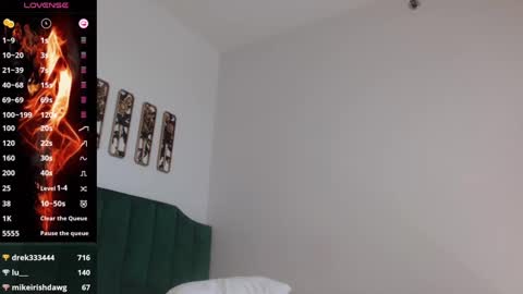 Snapshot of hazel_skye chatting on 03-01-25, 04:54 Hazel online show from 03-01-25, 04:54