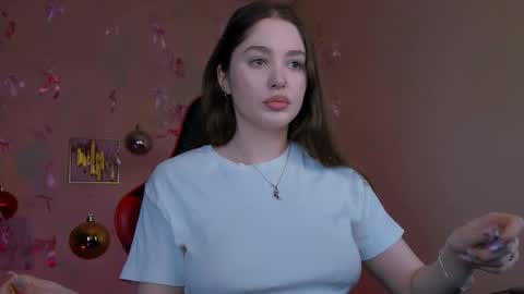 Hazel online show from 12-15-25, 12:09