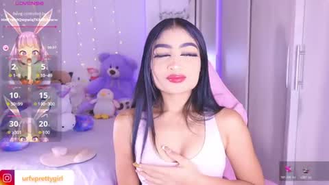 Snapshot of hazelbabee_ chatting on 06-26-26, 07:46 Lynn online show from 06-26-26, 07:46