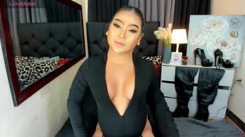 HAZEL MADONNA online show from 09-09-25, 09:25