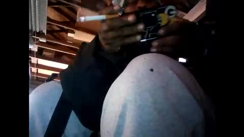 Snapshot of hbdj2164 chatting on 11-09-25, 05:00 hbdj2164 online show from 11-09-25, 05:00