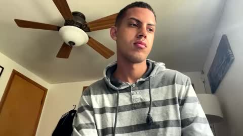 headsome01_ online show from 10-19-25, 03:56