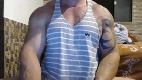 Brazilian bigdick online show from 01-01-25, 12:21