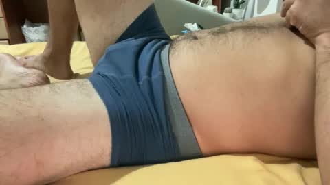 Snapshot of heartbraker1231 chatting on 10-06-25, 09:34 heartbraker1231 online show from 10-06-25, 09:34