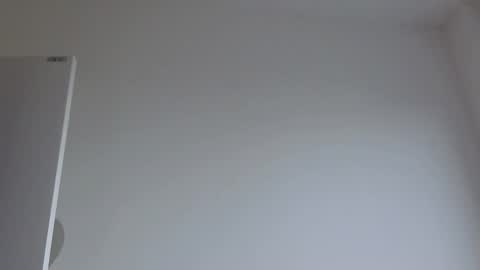 Snapshot of heatwavee chatting on 12-16-24, 07:43 heatwavee online show from 12-16-24, 07:43