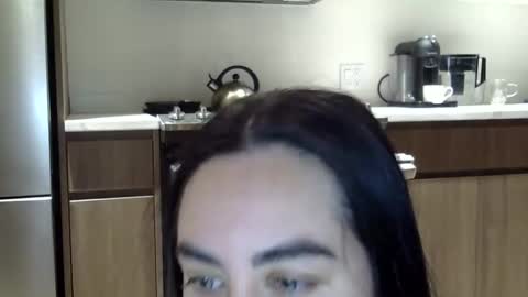 Snapshot of heatwavee chatting on 01-06-25, 11:18 heatwavee online show from 01-06-25, 11:18