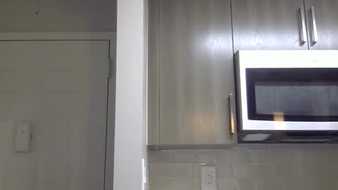 Snapshot of heatwavee chatting on 10-31-25, 03:35 heatwavee online show from 10-31-25, 03:35