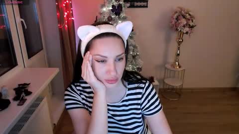 Heaven girl online show from 12-05-25, 02:47