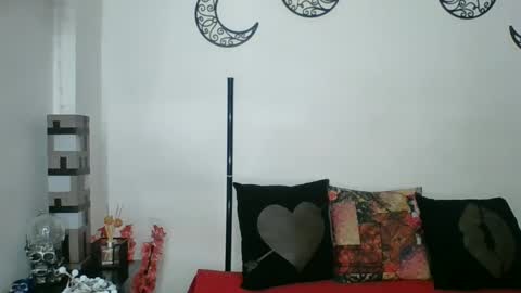 Snapshot of heavencute chatting on 12-24-24, 04:08 Heaven online show from 12-24-24, 04:08