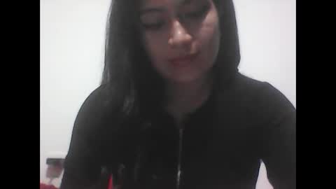 Snapshot of heavencute chatting on 01-10-25, 09:02 Heaven online show from 01-10-25, 09:02