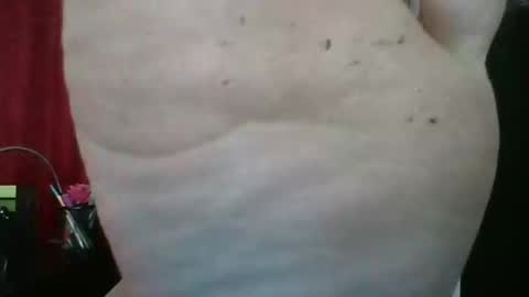 Snapshot of heavencute chatting on 02-19-25, 09:36 Heaven online show from 02-19-25, 09:36