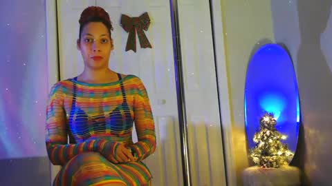 Heavenllyy online show from 12-28-24, 01:29