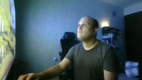 Snapshot of heavy_rebellxc chatting on 02-17-25, 08:30 Heavy Rebell online show from 02-17-25, 08:30