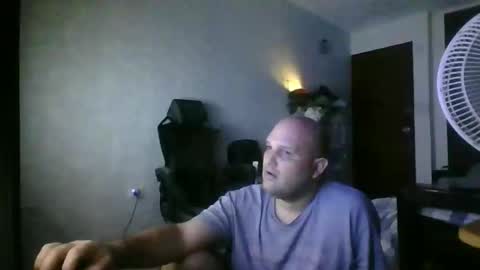 Snapshot of heavy_rebellxc chatting on 02-28-25, 07:05 Heavy Rebell online show from 02-28-25, 07:05