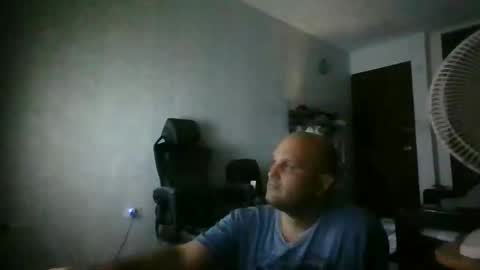 Snapshot of heavy_rebellxc chatting on 03-02-25, 06:48 Heavy Rebell online show from 03-02-25, 06:48