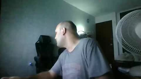 Snapshot of heavy_rebellxc chatting on 09-09-25, 07:30 Heavy Rebell online show from 09-09-25, 07:30