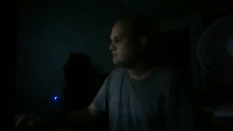 Snapshot of heavy_rebellxc chatting on 09-25-25, 06:06 Heavy Rebell online show from 09-25-25, 06:06