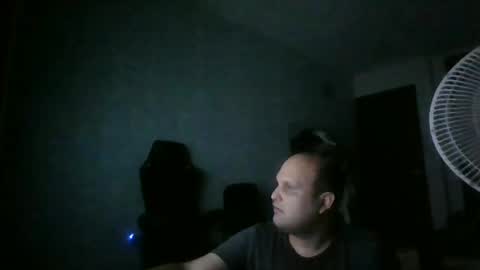 Snapshot of heavy_rebellxc chatting on 10-10-25, 08:35 Heavy Rebell online show from 10-10-25, 08:35