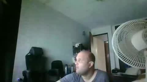 Heavy Rebell online show from 01-17-26, 06:44