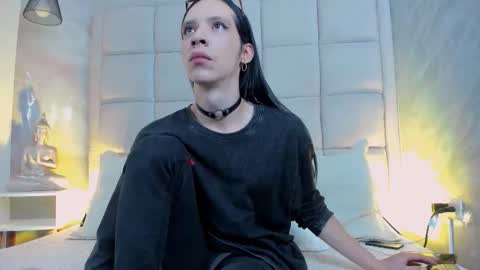 Keira Hecate online show from 11-10-25, 08:30