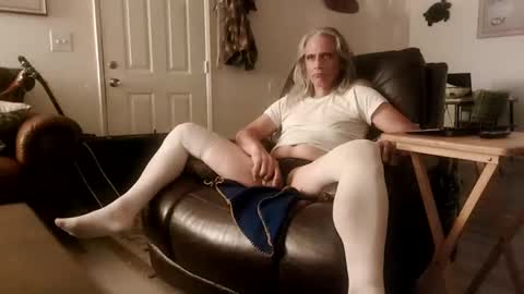 Snapshot of hechoin chatting on 11-07-25, 06:57 hechoin online show from 11-07-25, 06:57