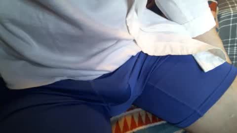 Snapshot of hecomesagain chatting on 09-10-25, 11:54 hecomesagain online show from 09-10-25, 11:54