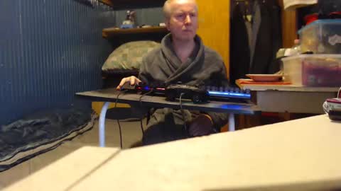 hedonista67 online show from 01-27-25, 12:16