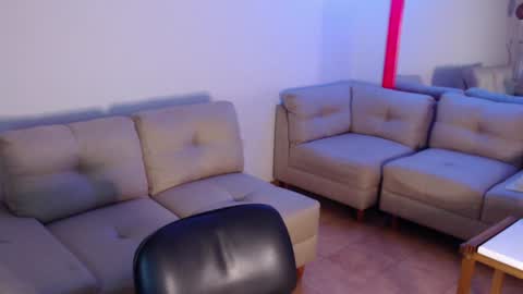 Snapshot of hefesto_69 chatting on 12-23-24, 01:08 hefesto_69 online show from 12-23-24, 01:08