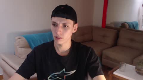 Snapshot of hefesto_69 chatting on 01-03-25, 09:47 hefesto_69 online show from 01-03-25, 09:47