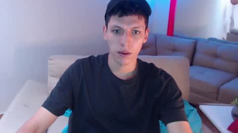 Snapshot of hefesto_69 chatting on 01-20-25, 07:57 hefesto_69 online show from 01-20-25, 07:57