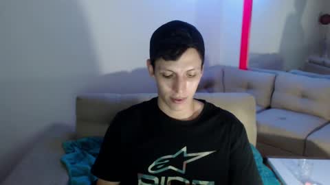 Snapshot of hefesto_69 chatting on 03-01-25, 02:15 hefesto_69 online show from 03-01-25, 02:15